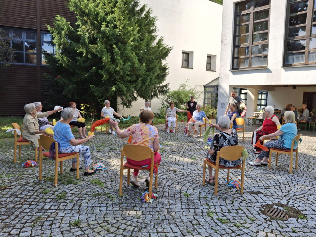 Sitztanz-Picknick